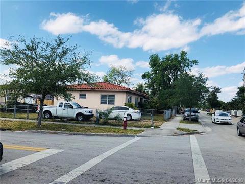 3900 E 6th Ave, Hialeah, FL 33013 photo 1
