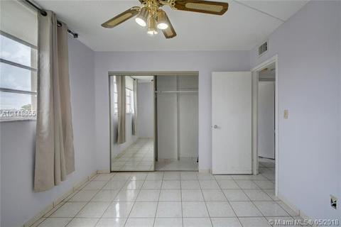 30 E 39th St #302, Hialeah, FL 33013 photo 17