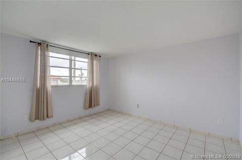30 E 39th St #302, Hialeah, FL 33013 photo 12