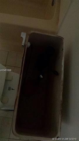 Undisclosed, Hialeah, FL 33015 photo 6