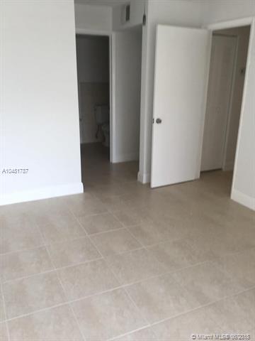 Undisclosed, Hialeah, FL 33015 photo 16