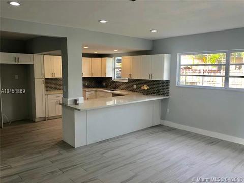 60 E 46th St, Hialeah, FL 33013 photo 4