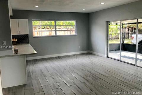 60 E 46th St, Hialeah, FL 33013 photo 5