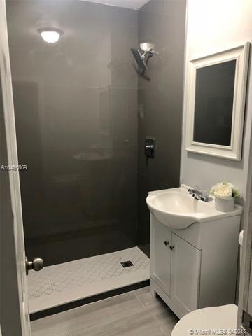 60 E 46th St, Hialeah, FL 33013 photo 9