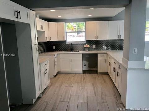 60 E 46th St, Hialeah, FL 33013 photo 2