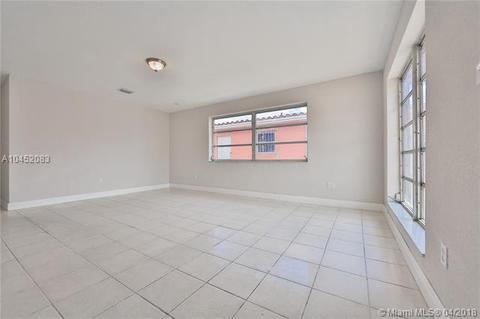 225 W 30th St, Hialeah, FL 33012 photo 5