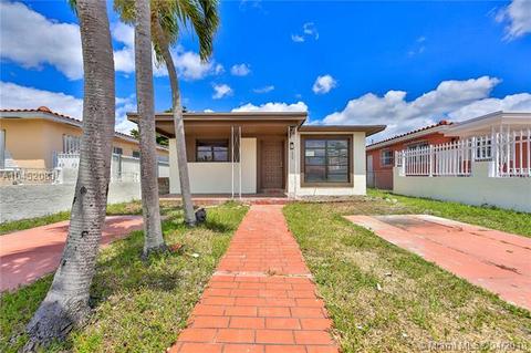 225 W 30th St, Hialeah, FL 33012 photo 1