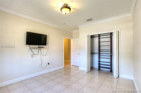 Undisclosed, Hialeah, FL 33018 photo 13