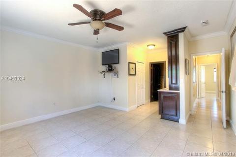 Undisclosed, Hialeah, FL 33018 photo 9