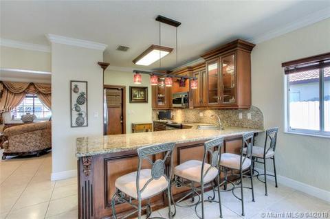 Undisclosed, Hialeah, FL 33018 photo 7