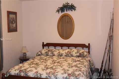 1067 Cramer Ln, Moore Haven, FL 33471 photo 10