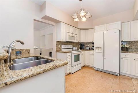600 Navarre Ave, Coral Gables, FL 33134 photo 2