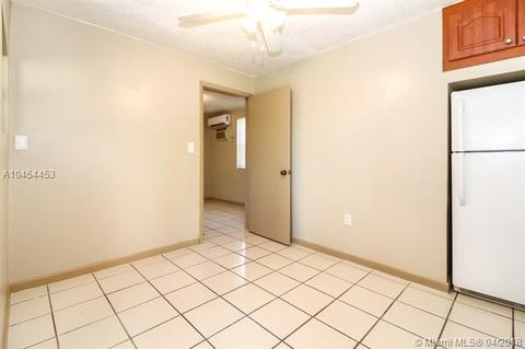 5340 E 5th Ave, Hialeah, FL 33013 photo 11