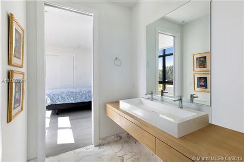 265 Harbor Dr, Key Biscayne, FL 33149 photo 14