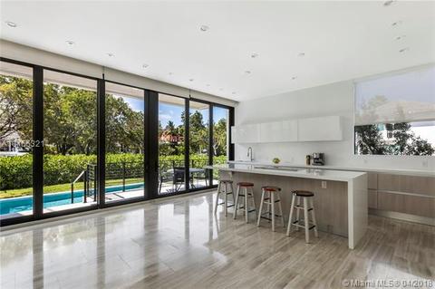 265 Harbor Dr, Key Biscayne, FL 33149 photo 8