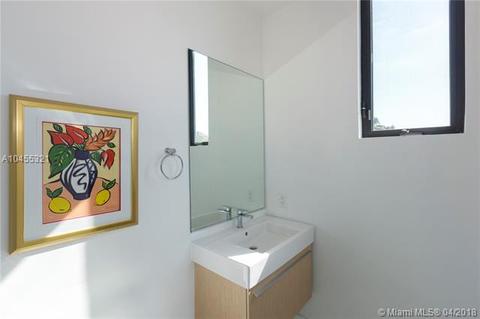 265 Harbor Dr, Key Biscayne, FL 33149 photo 24