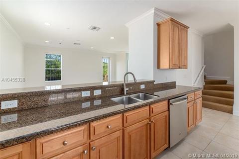 528 SW Akron Ave, Stuart, FL 34994 photo 7