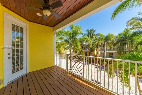 528 SW Akron Ave, Stuart, FL 34994 photo 9