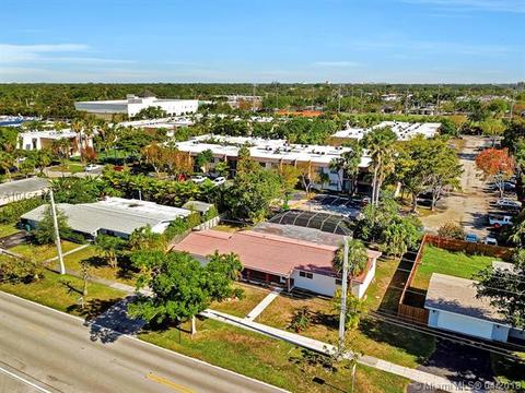 8221 SW 128th St, Pinecrest, FL 33156 photo 5