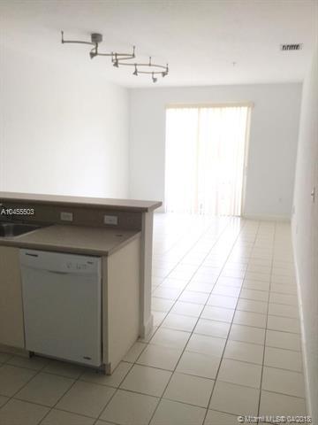 Undisclosed, Hialeah, FL 33015 photo 2