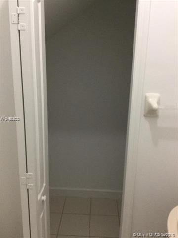 Undisclosed, Hialeah, FL 33015 photo 9