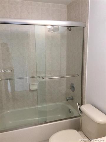 Undisclosed, Hialeah, FL 33015 photo 20