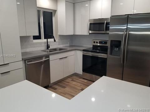1925 N 35th Ave, Hollywood, FL 33021 photo 13