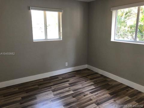 1925 N 35th Ave, Hollywood, FL 33021 photo 44