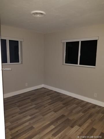 1925 N 35th Ave, Hollywood, FL 33021 photo 37