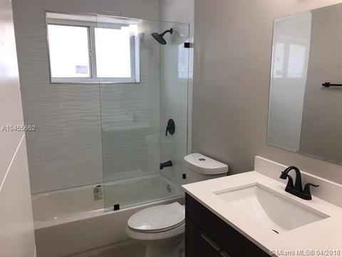 1925 N 35th Ave, Hollywood, FL 33021 photo 31