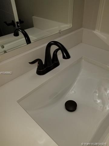 1925 N 35th Ave, Hollywood, FL 33021 photo 25