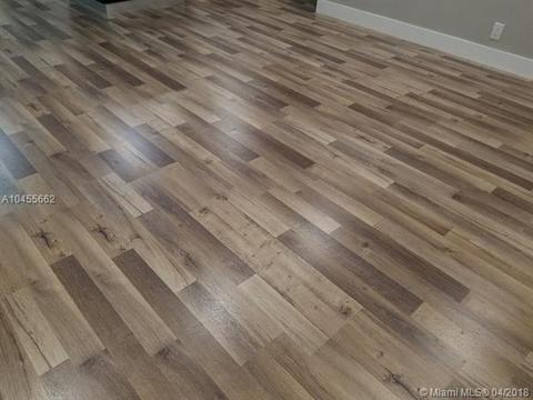 1925 N 35th Ave, Hollywood, FL 33021 photo 18