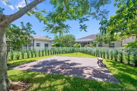 1684 Eagle Bnd, Weston, FL 33327 photo 4