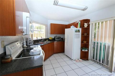 701 NW 122nd Ct, Miami, FL 33182 photo 17