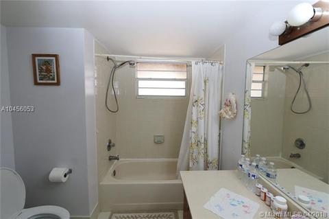 701 NW 122nd Ct, Miami, FL 33182 photo 10