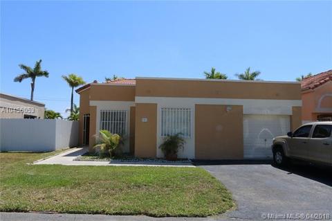 701 NW 122nd Ct, Miami, FL 33182 photo 2