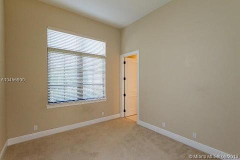 8239 Emerald Ave, Parkland, FL 33076 photo 13