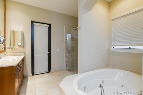 8239 Emerald Ave, Parkland, FL 33076 photo 23