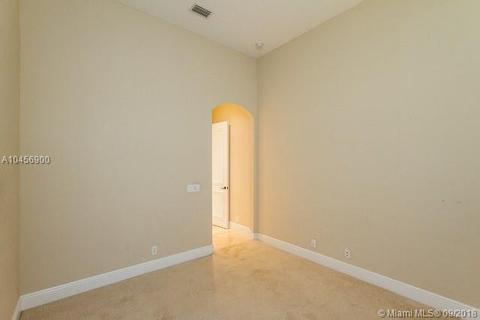 8239 Emerald Ave, Parkland, FL 33076 photo 12