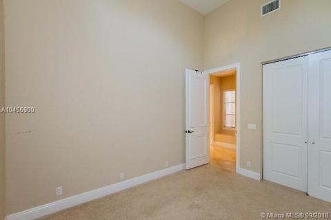 8239 Emerald Ave, Parkland, FL 33076 photo 16