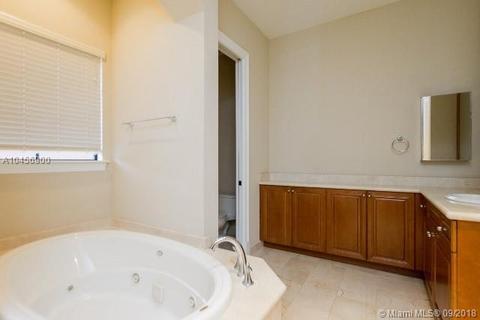 8239 Emerald Ave, Parkland, FL 33076 photo 22