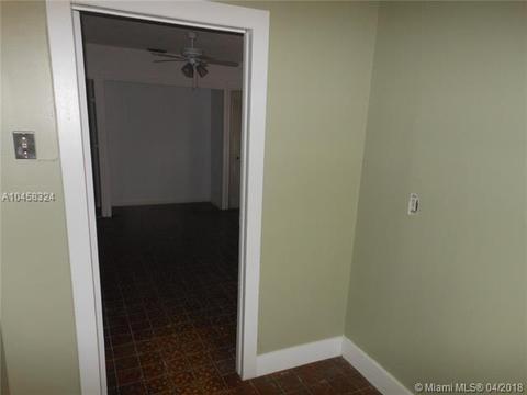 4806 E 9th Ln, Hialeah, FL 33013 photo 5