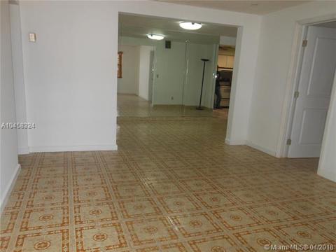 4806 E 9th Ln, Hialeah, FL 33013 photo 12
