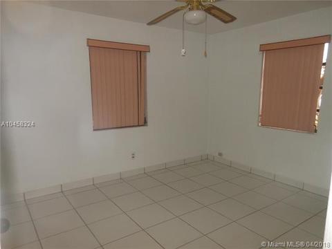 4806 E 9th Ln, Hialeah, FL 33013 photo 8