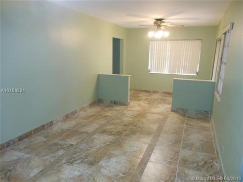 4806 E 9th Ln, Hialeah, FL 33013 photo 3