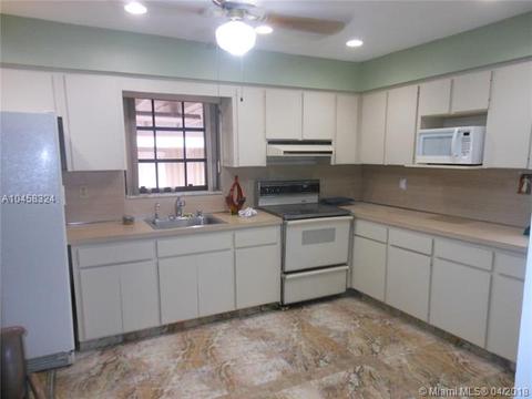 4806 E 9th Ln, Hialeah, FL 33013 photo 7