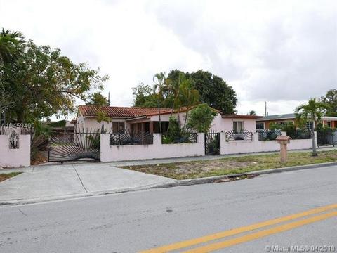 580 E 42nd St, Hialeah, FL 33013 photo 1