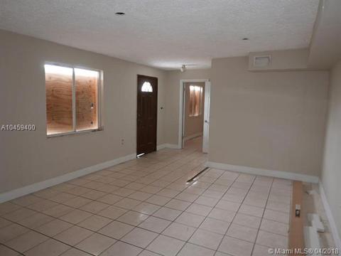 580 E 42nd St, Hialeah, FL 33013 photo 12