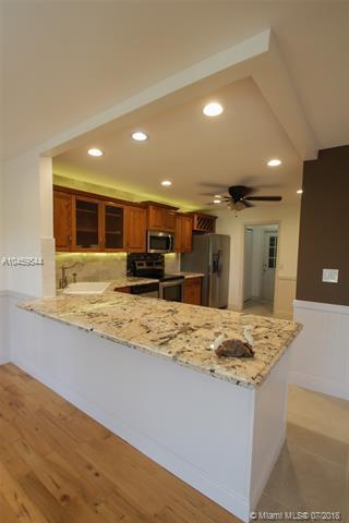Undisclosed, Hialeah, FL 33015 photo 22