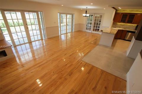 Undisclosed, Hialeah, FL 33015 photo 20